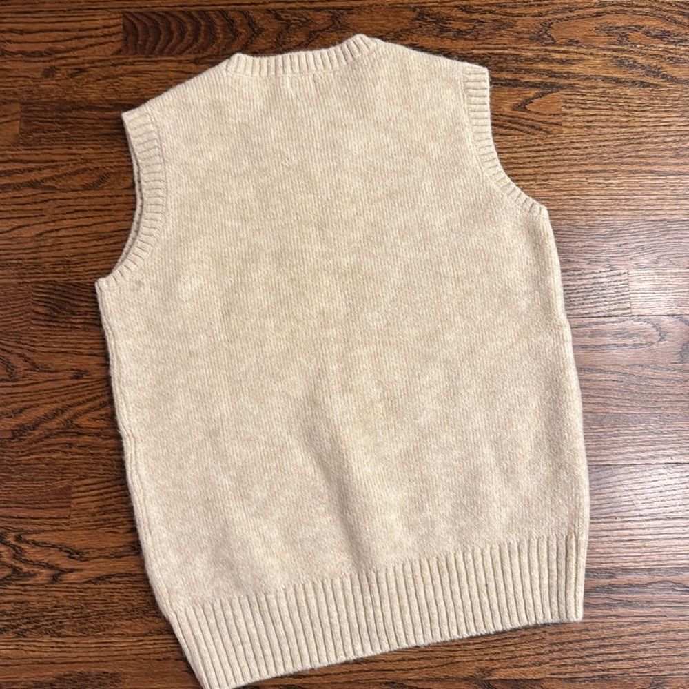 Maeve Graphic Flower
Sweater Vest by Anthropologie - Picture 7 of 8